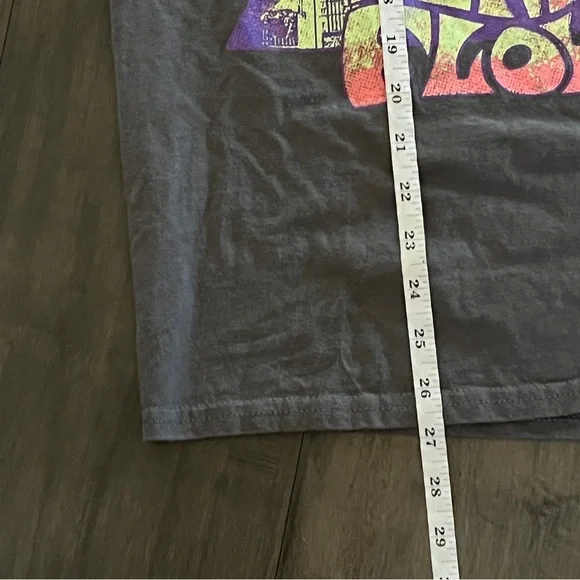 Pink Floyd Gray Tee - Size Medium - Picture 9 of 9